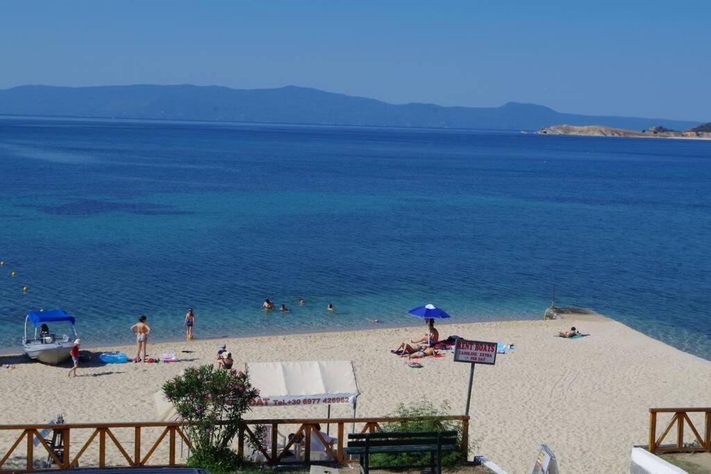 Appartamento Seafront Centre Ouranoupoli Esterno foto