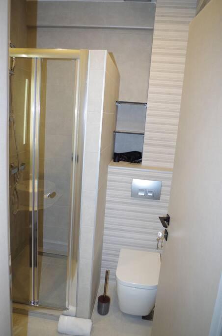 Appartamento Seafront Centre Ouranoupoli Esterno foto